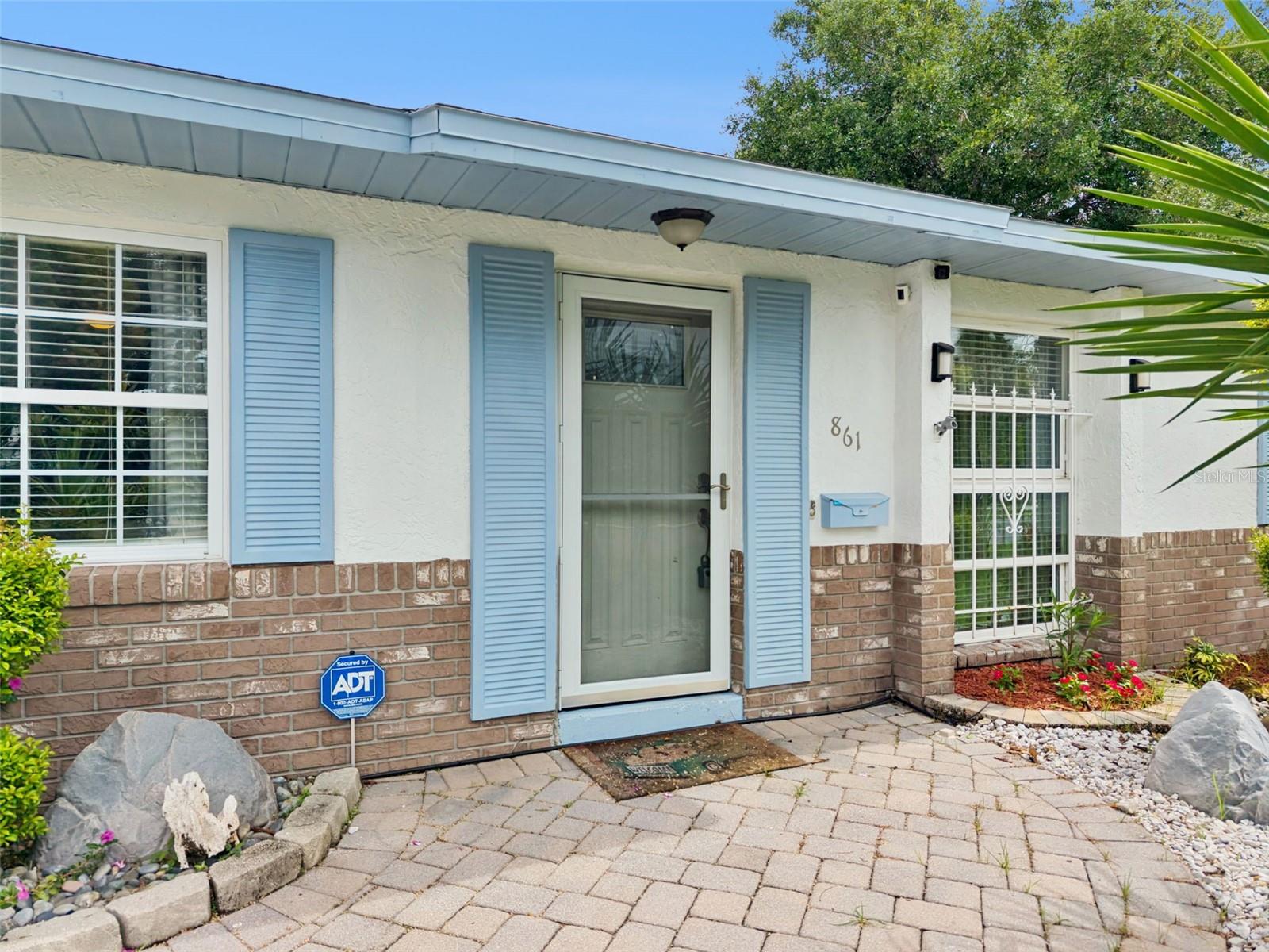 SUNSHINE GARDENS - Residential