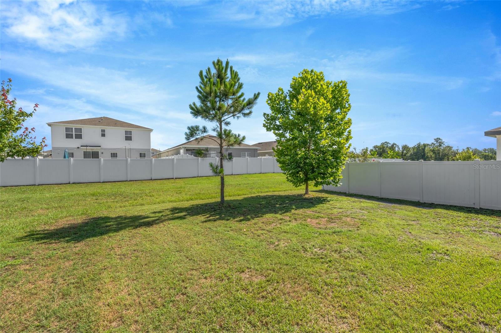 HIDDEN CREEK - Residential