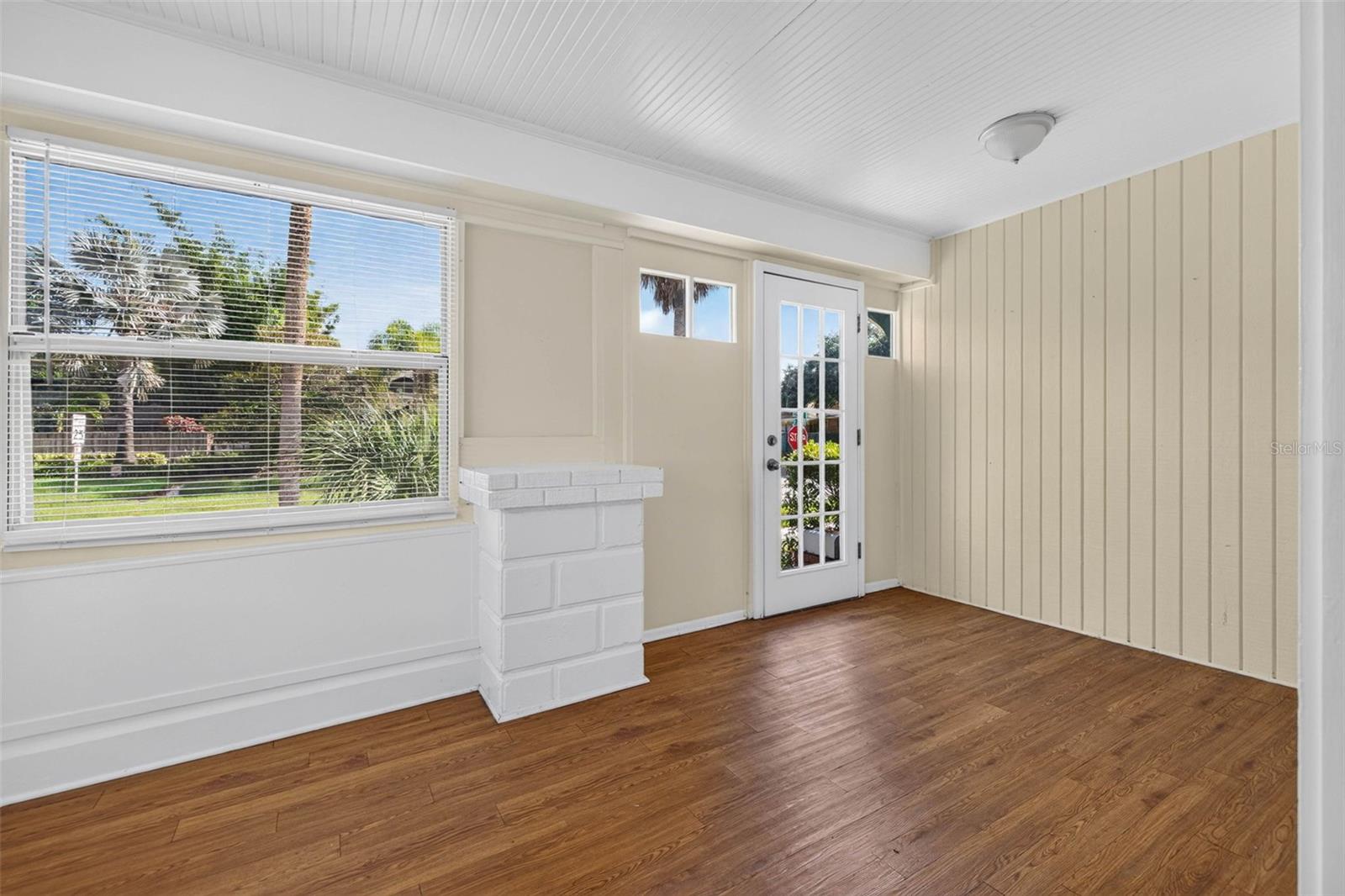 HALLS CENTRAL AVE 2 - Residential