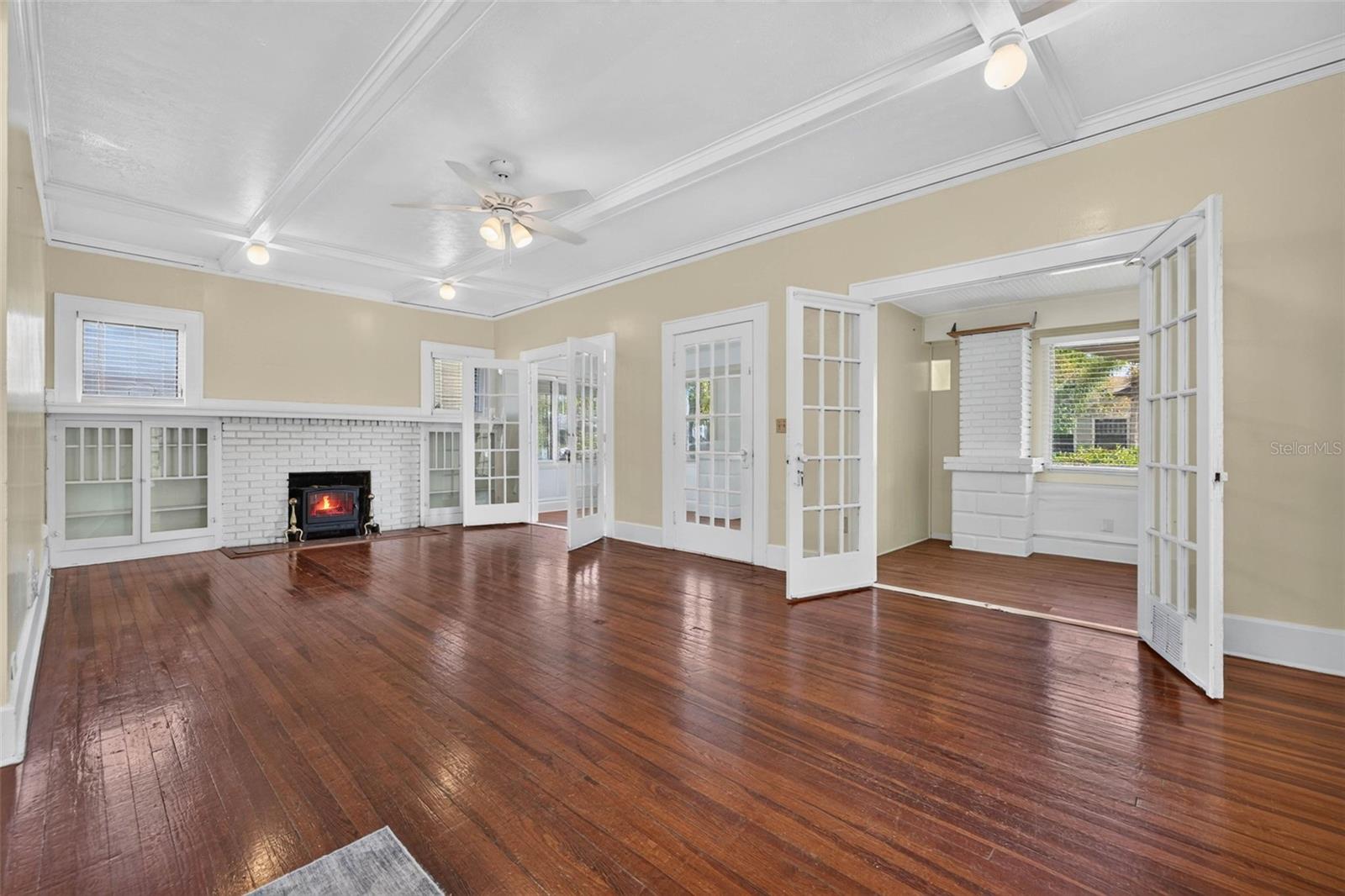 HALLS CENTRAL AVE 2 - Residential