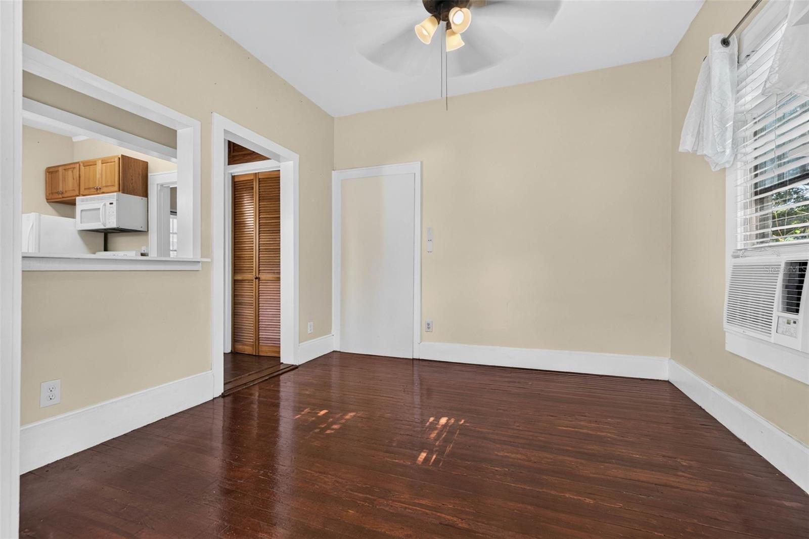 HALLS CENTRAL AVE 2 - Residential