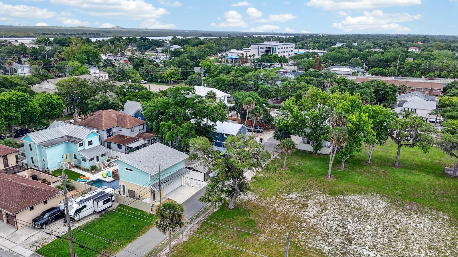 ANDREWS PROP - Residential