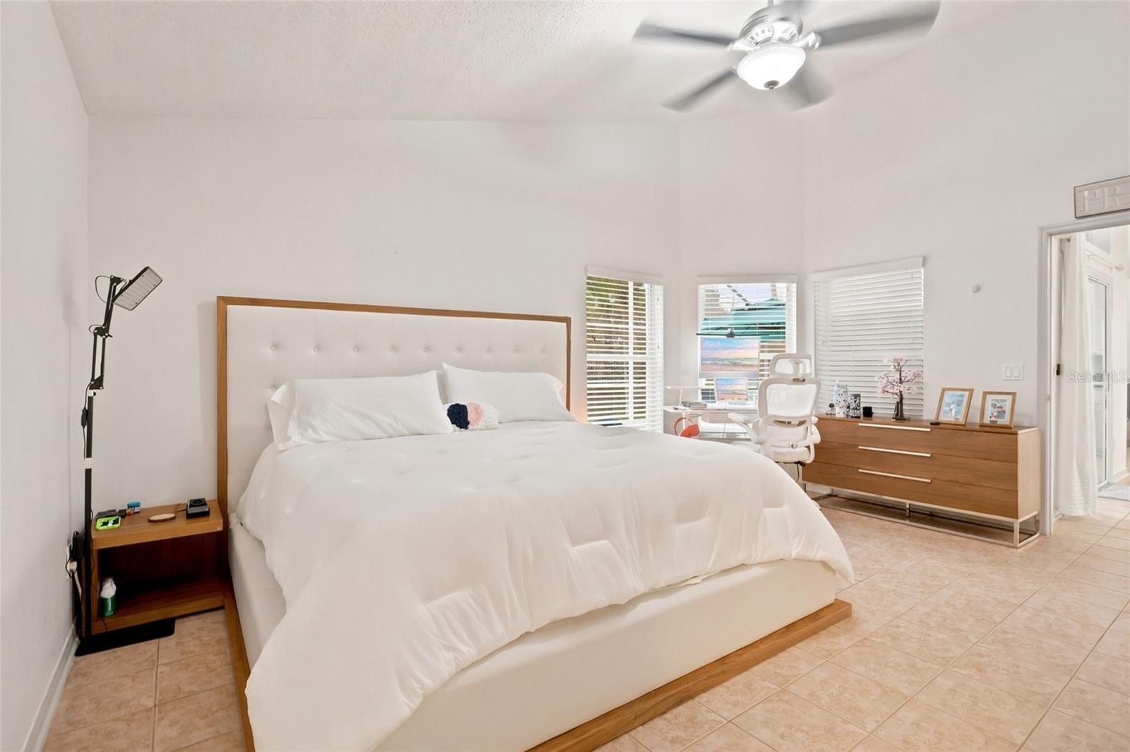 HUNTERS CREEK TR 115 PH 02 - Residential