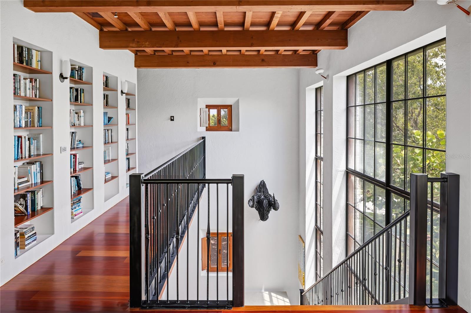 TIERRA VERDE - Residential