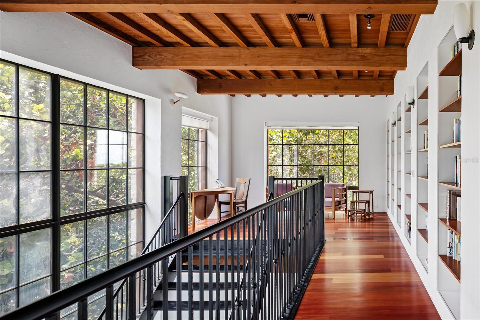 TIERRA VERDE - Residential