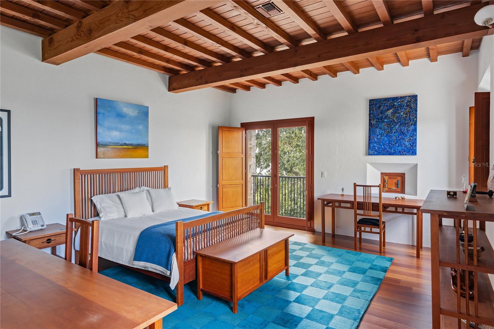 TIERRA VERDE - Residential