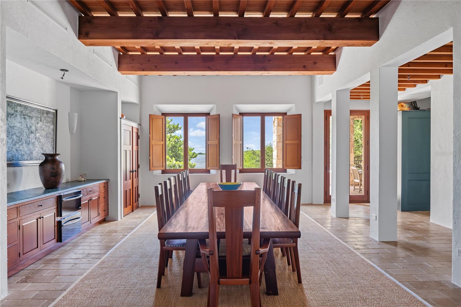 TIERRA VERDE - Residential