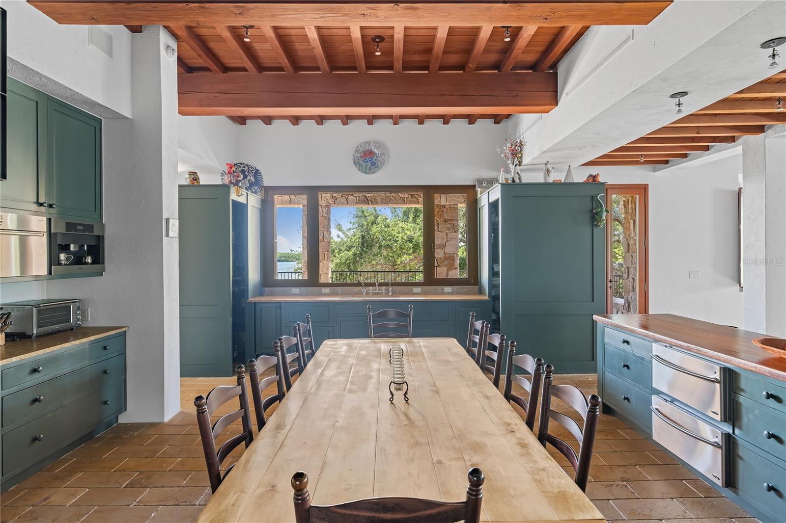TIERRA VERDE - Residential