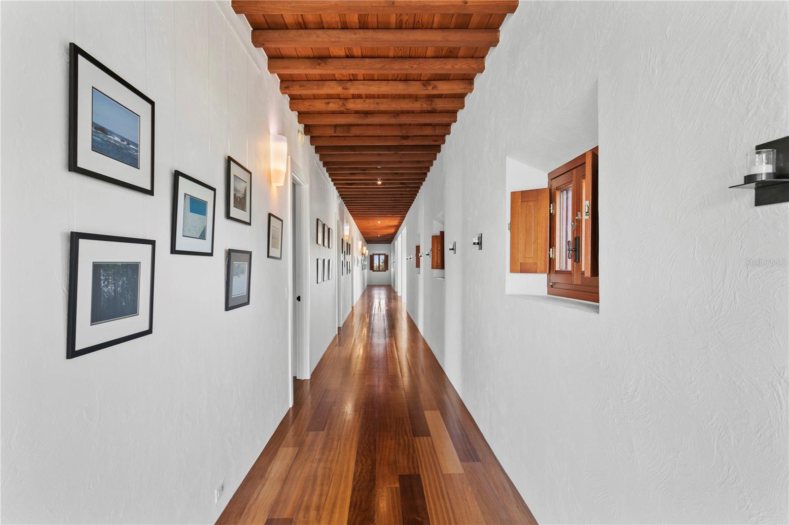 TIERRA VERDE - Residential