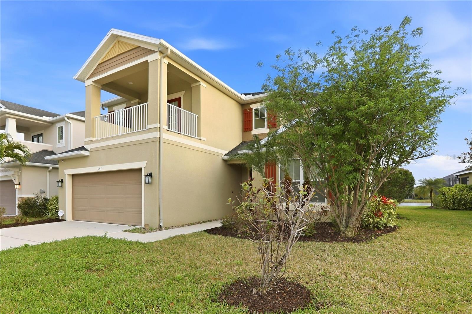 ARBOR LAKES ON PALMER RANCH - Residential