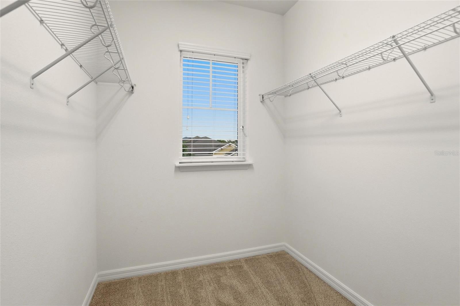ARBOR LAKES ON PALMER RANCH - Residential