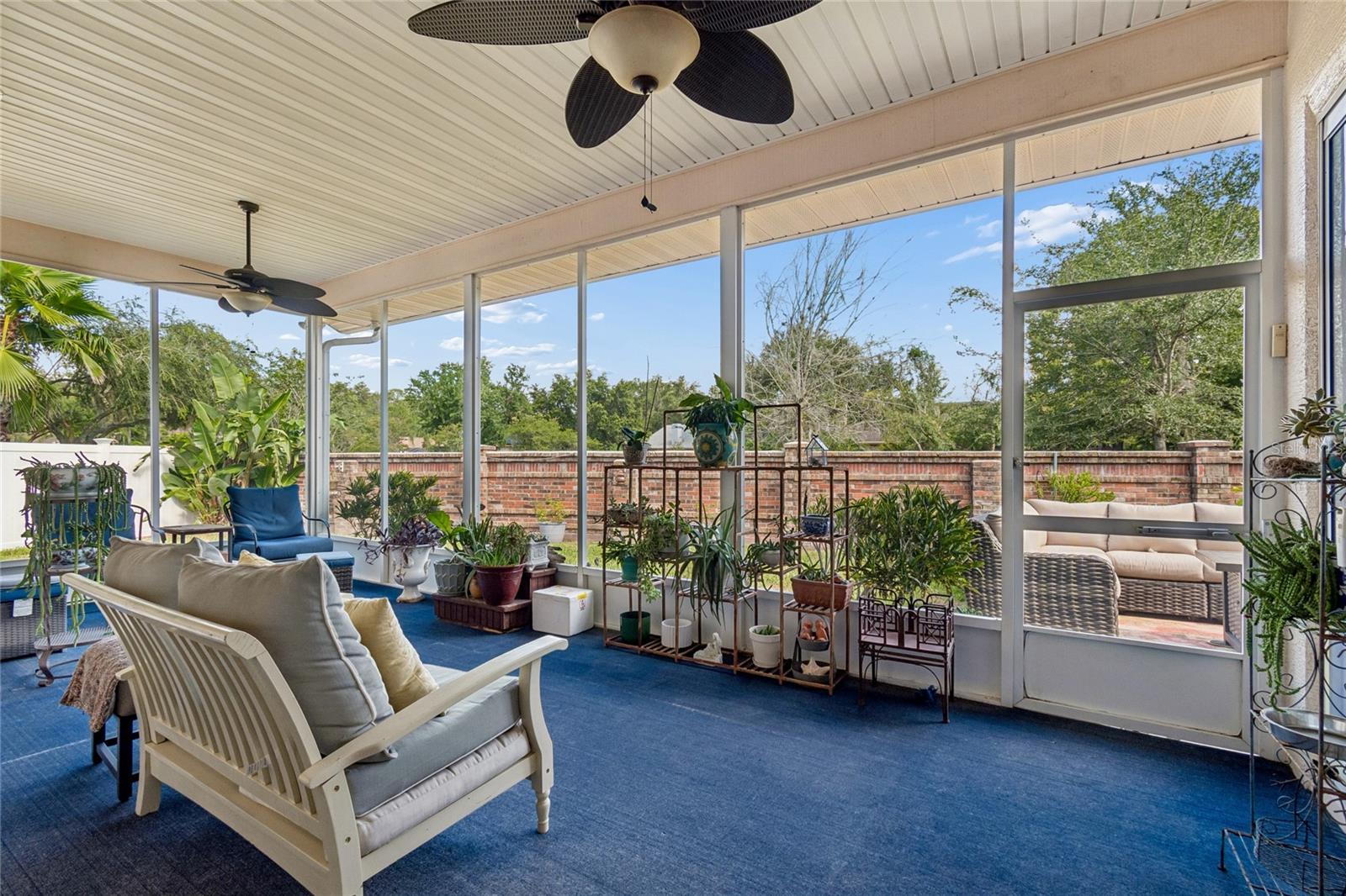 WYNDHAM LAKE - Residential