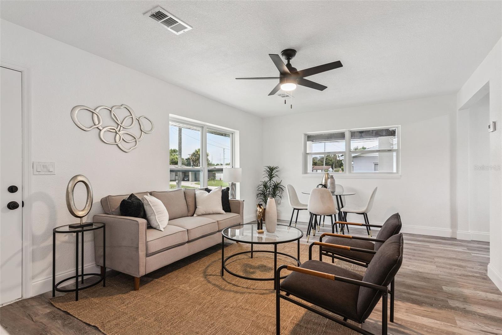 ORANGE CITY ESTATES UNIT 04 - Residential
