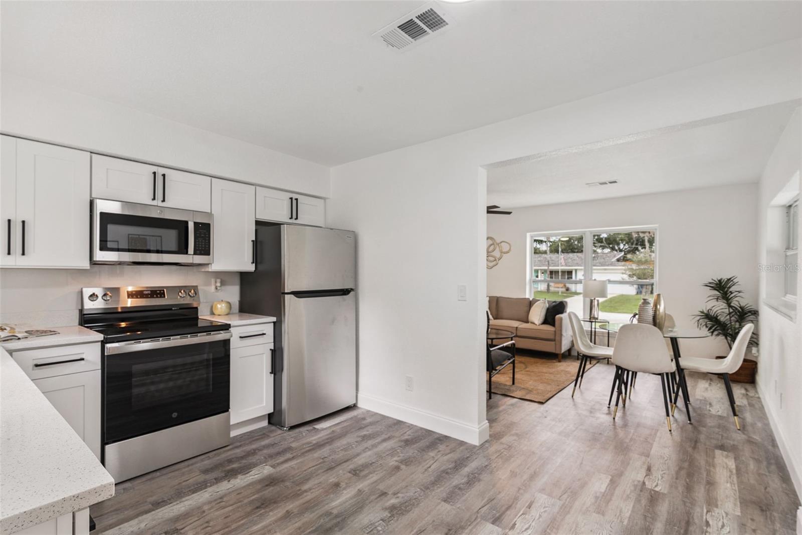 ORANGE CITY ESTATES UNIT 04 - Residential