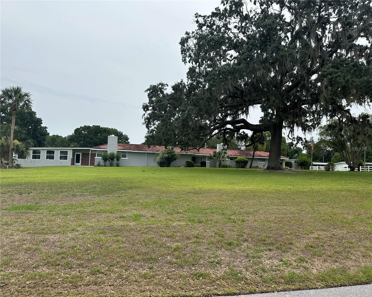 OCALA EAST VILLAS - Residential