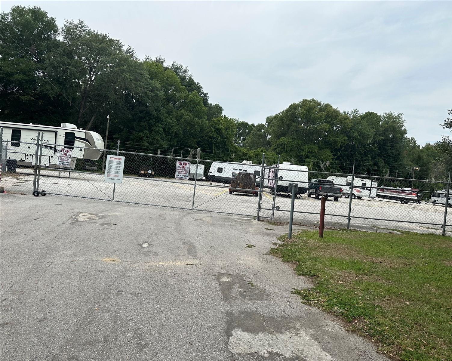 OCALA EAST VILLAS - Residential