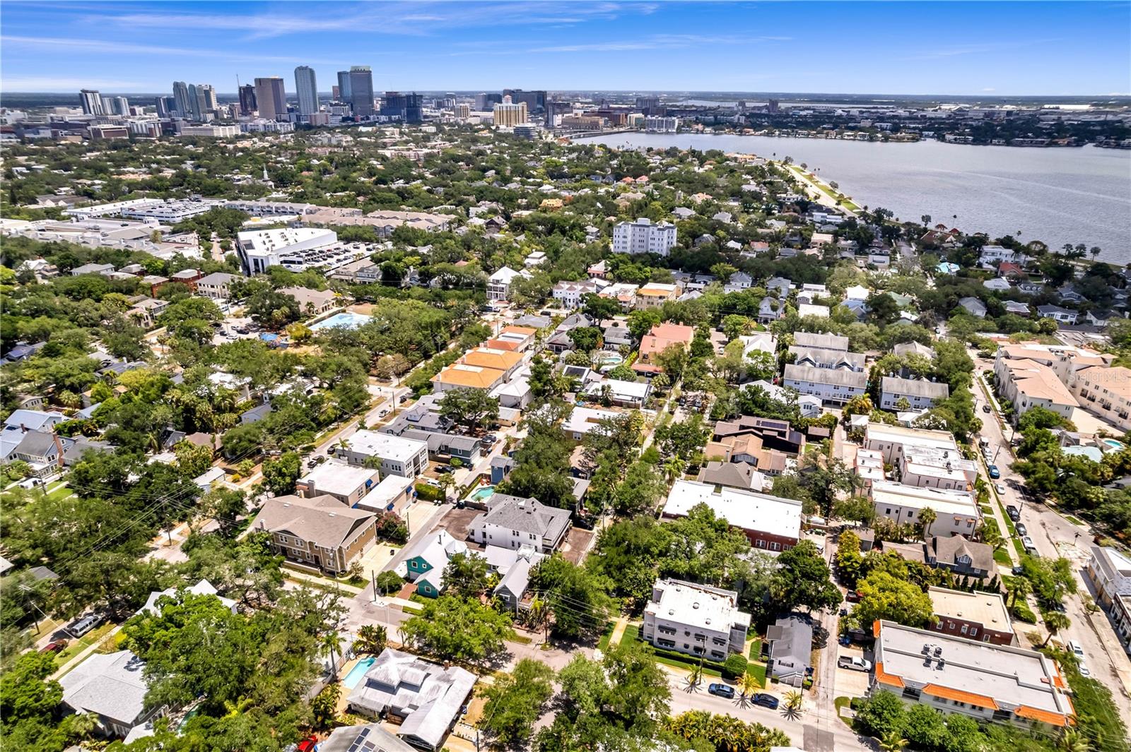 HYDE PARK WEST - Land