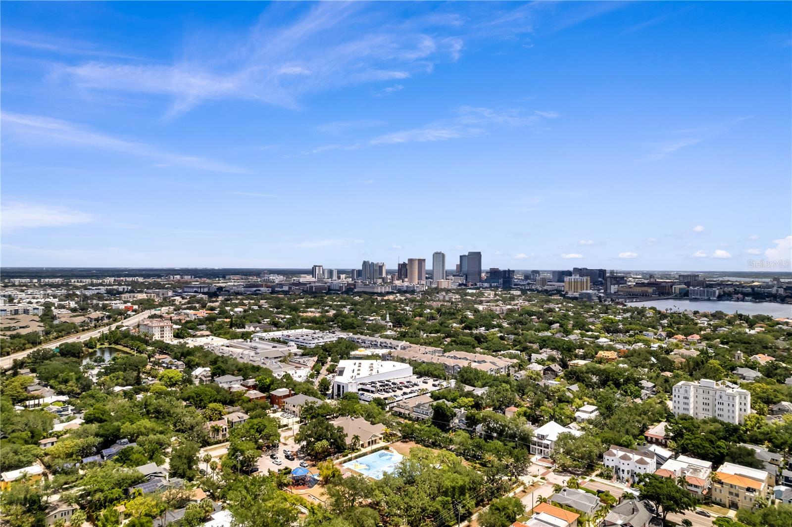 HYDE PARK WEST - Land