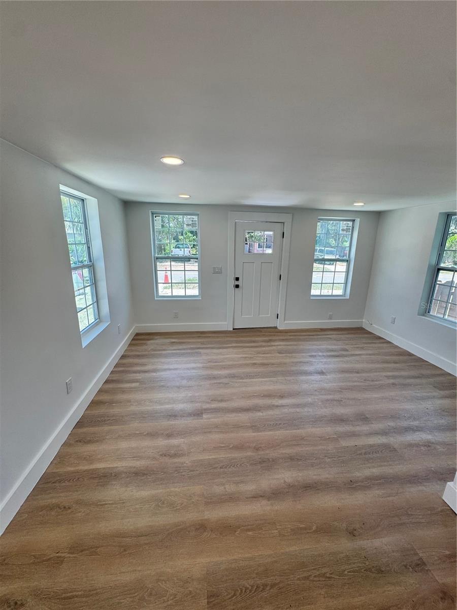 EUSTIS - Residential