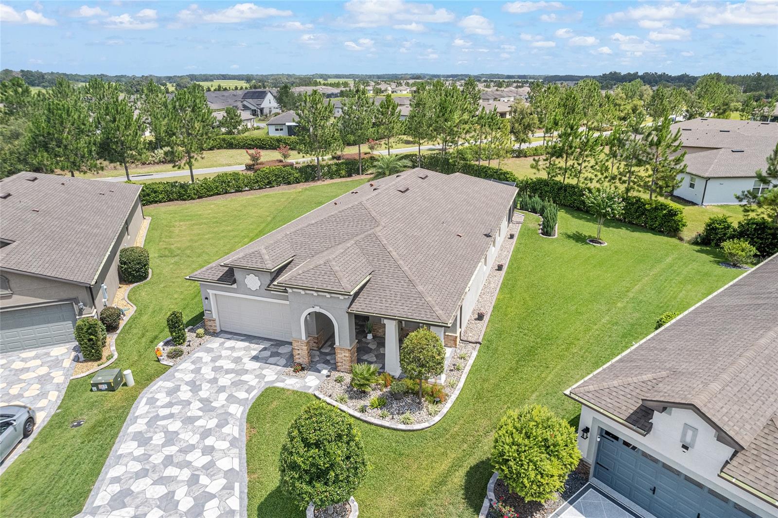 STONE CREEK - Residential