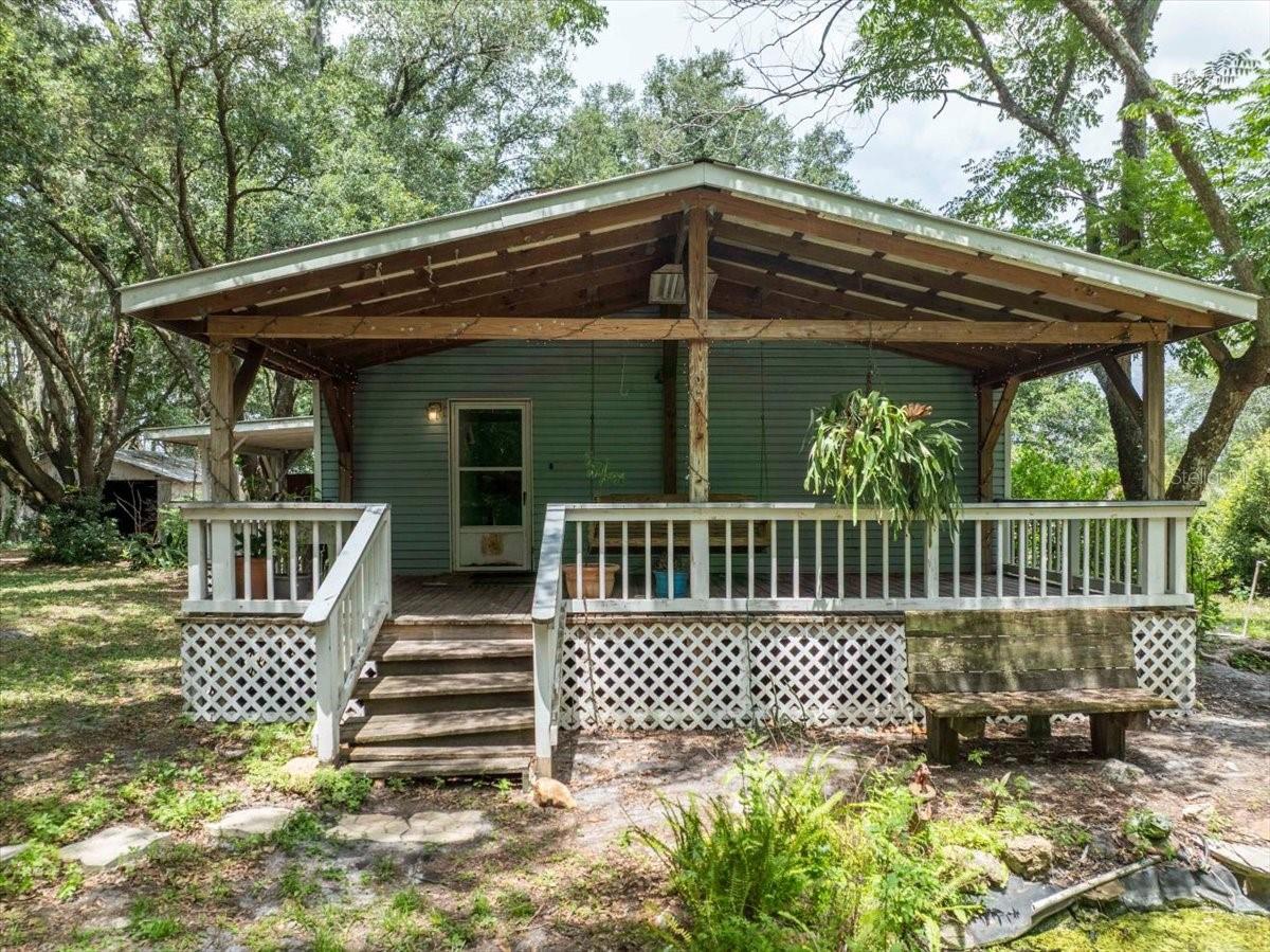 BANANA FARM ACRES - Residential