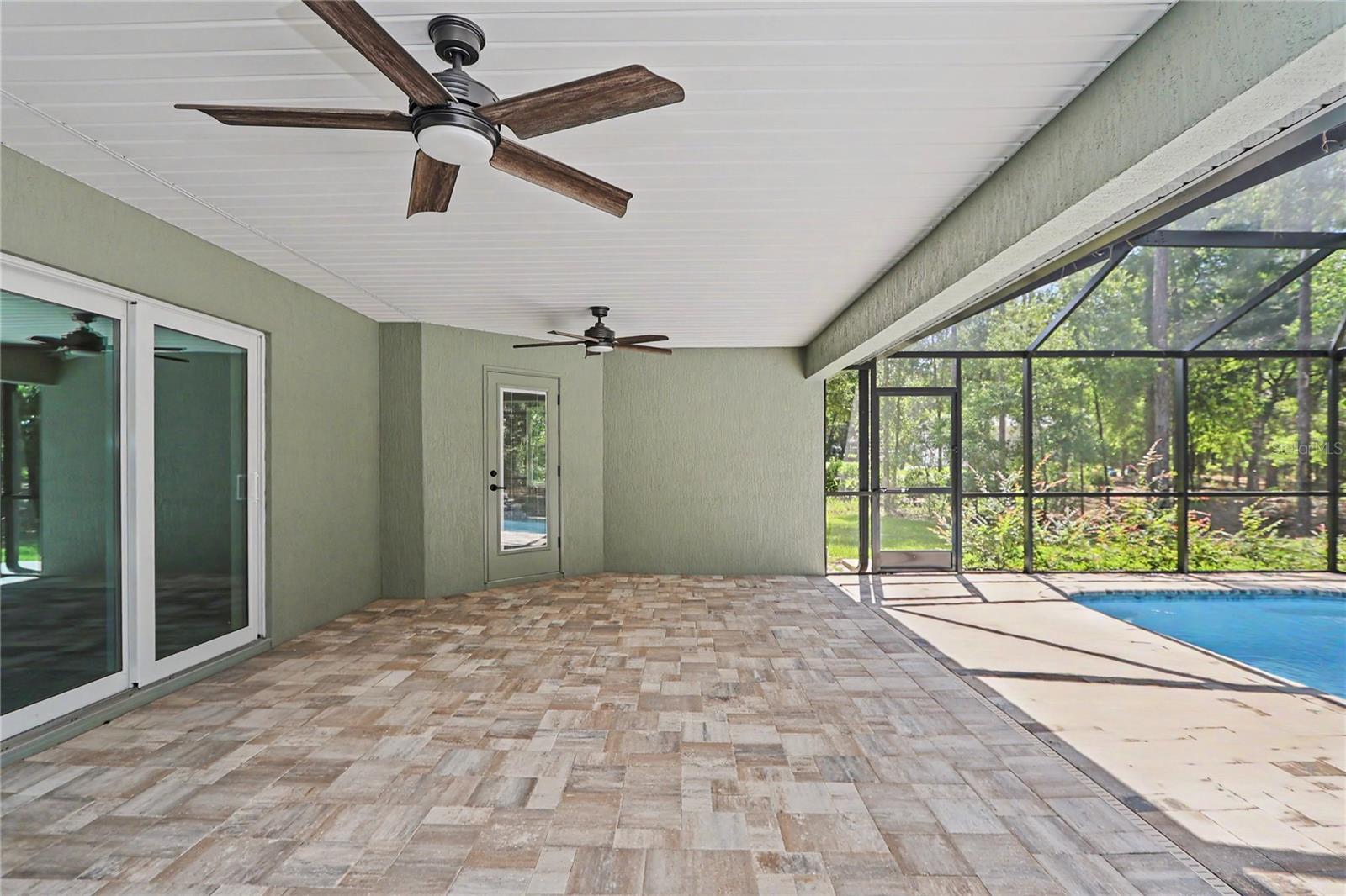 RAINBOW SPRINGS - Residential