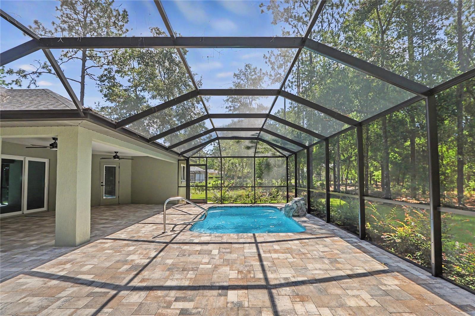RAINBOW SPRINGS - Residential