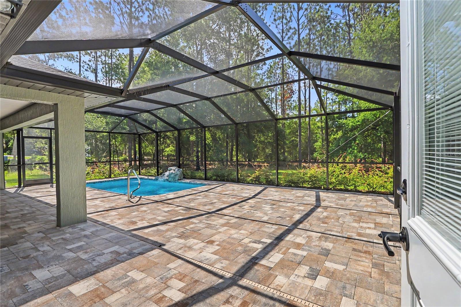 RAINBOW SPRINGS - Residential