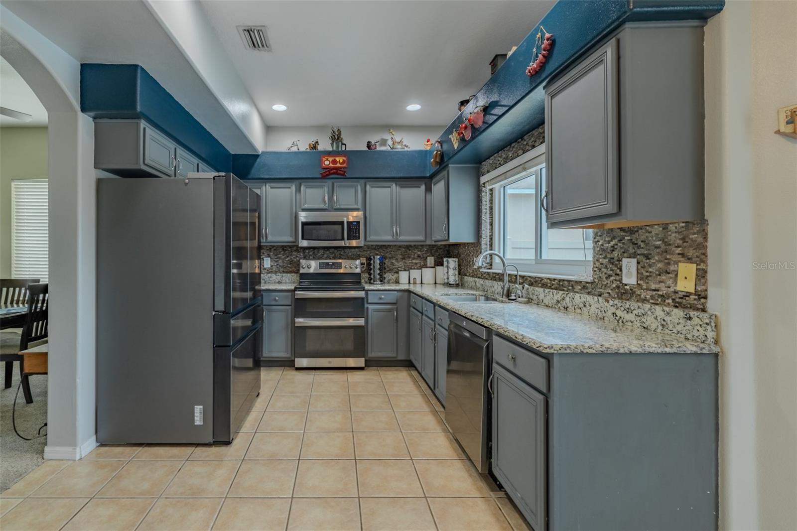 SUMMERFIELD VILLAGE 1 TR 7 - Residential