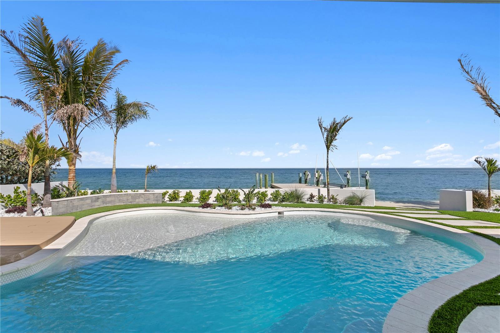 TROPICAL SHORES 3RD ADD - Residential