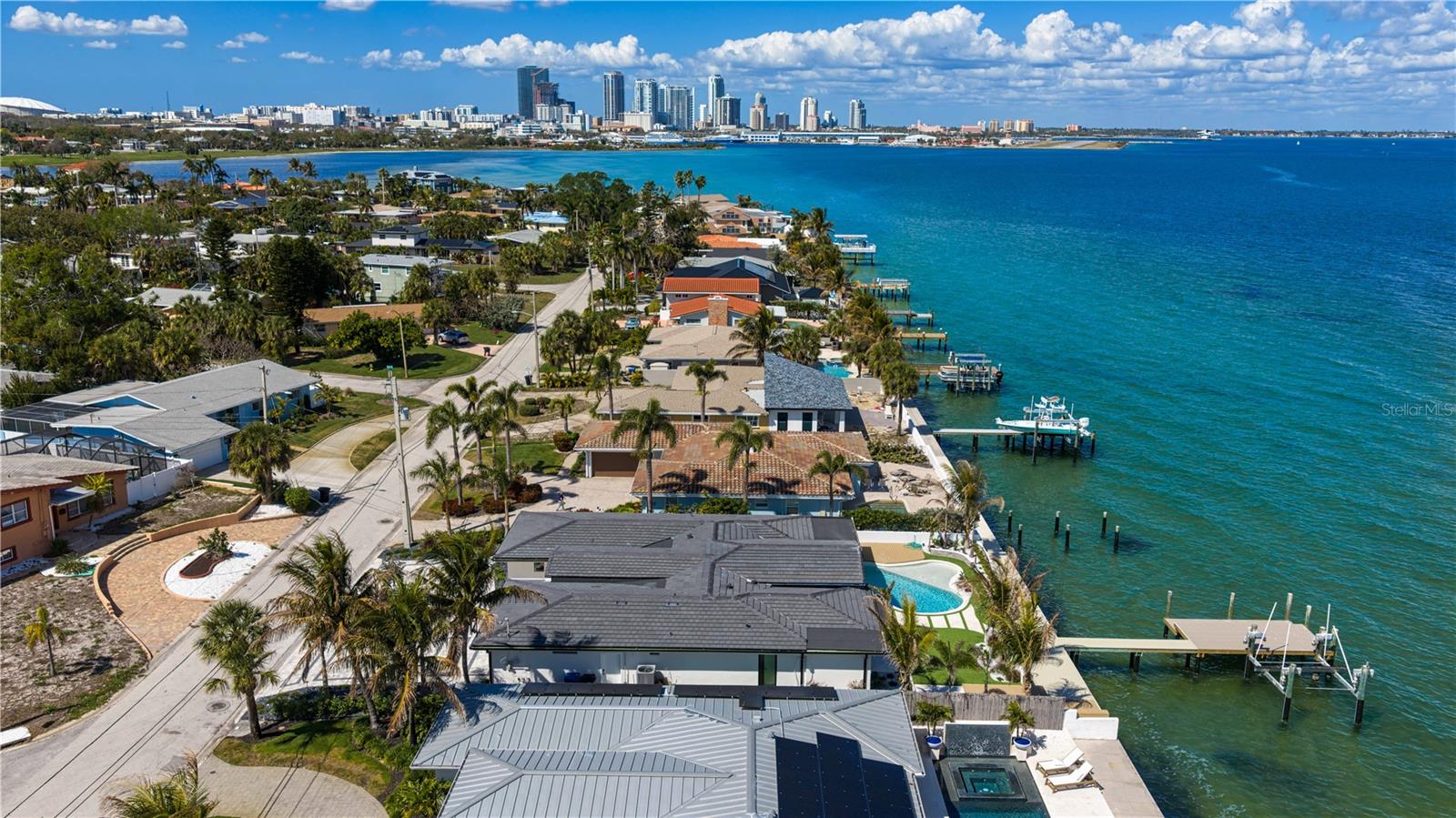 TROPICAL SHORES 3RD ADD - Residential