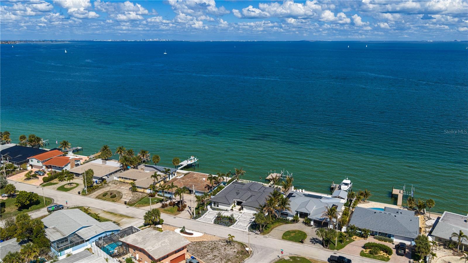 TROPICAL SHORES 3RD ADD - Residential