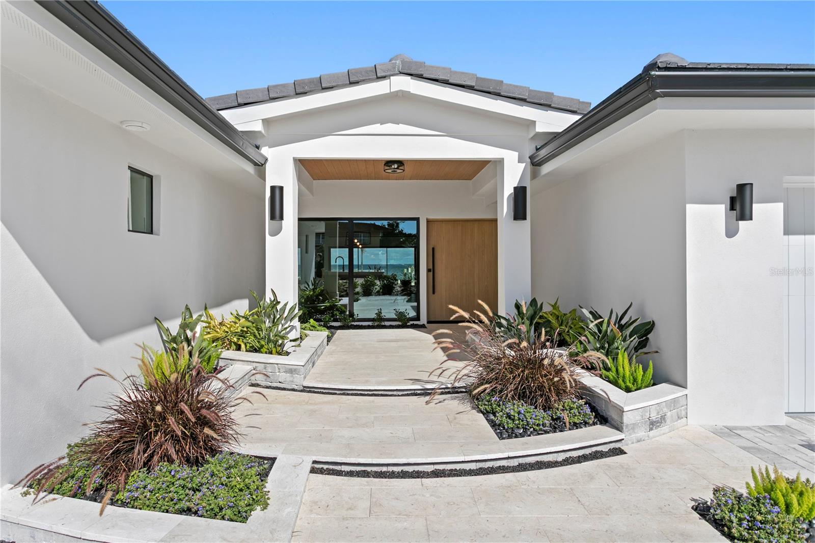 TROPICAL SHORES 3RD ADD - Residential