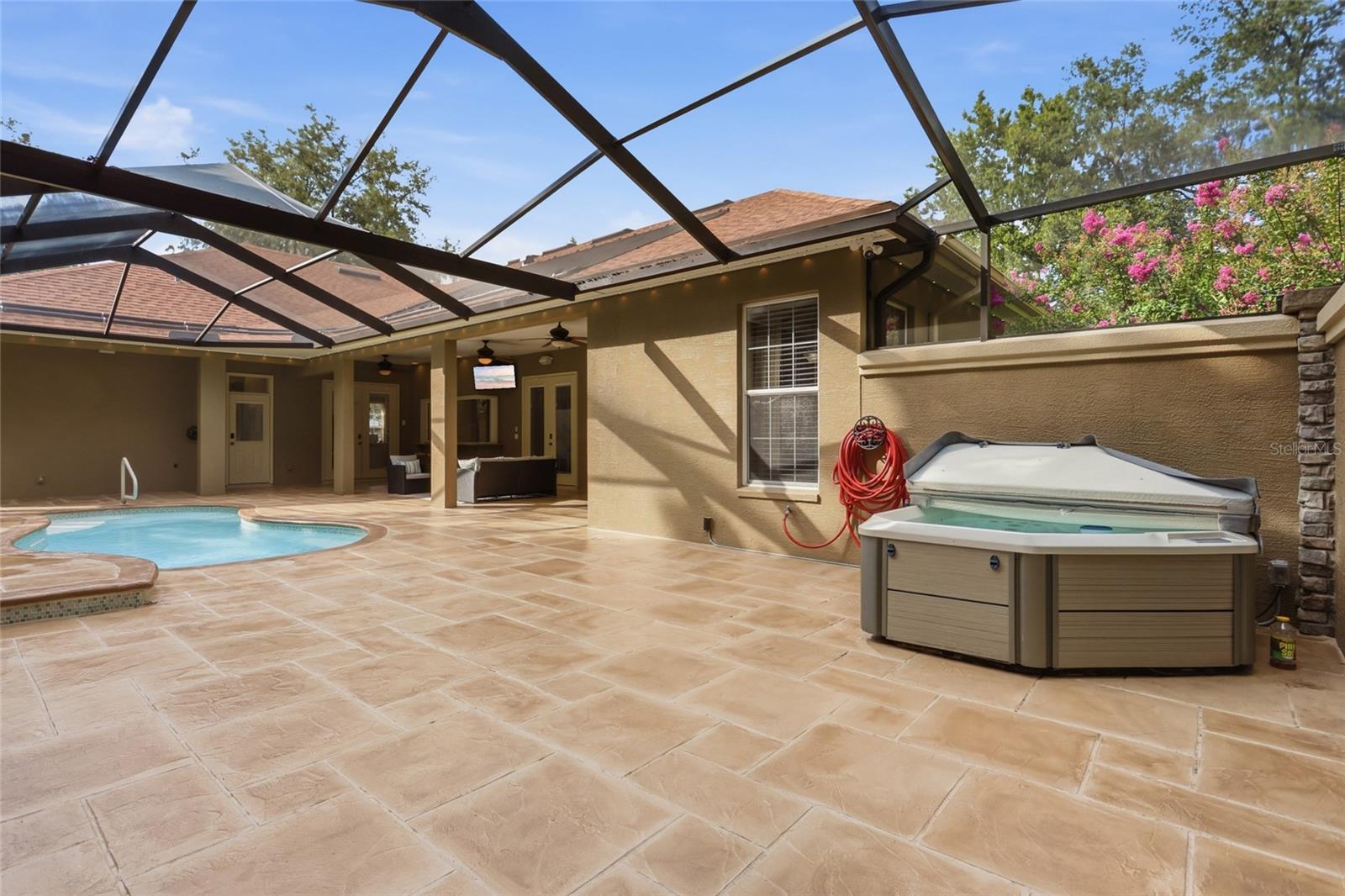 SEQUOYAH RIDGE - Residential