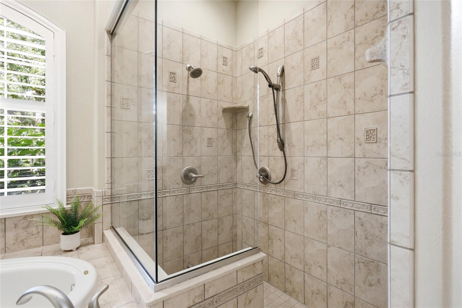 SEQUOYAH RIDGE - Residential