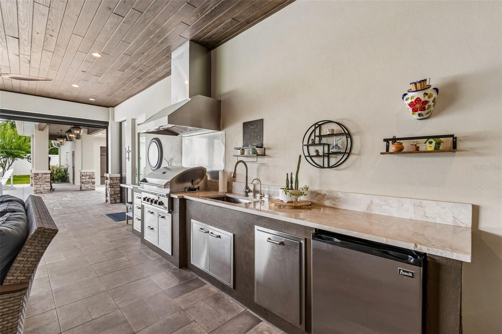 LAKE FOREST PARK - Residential