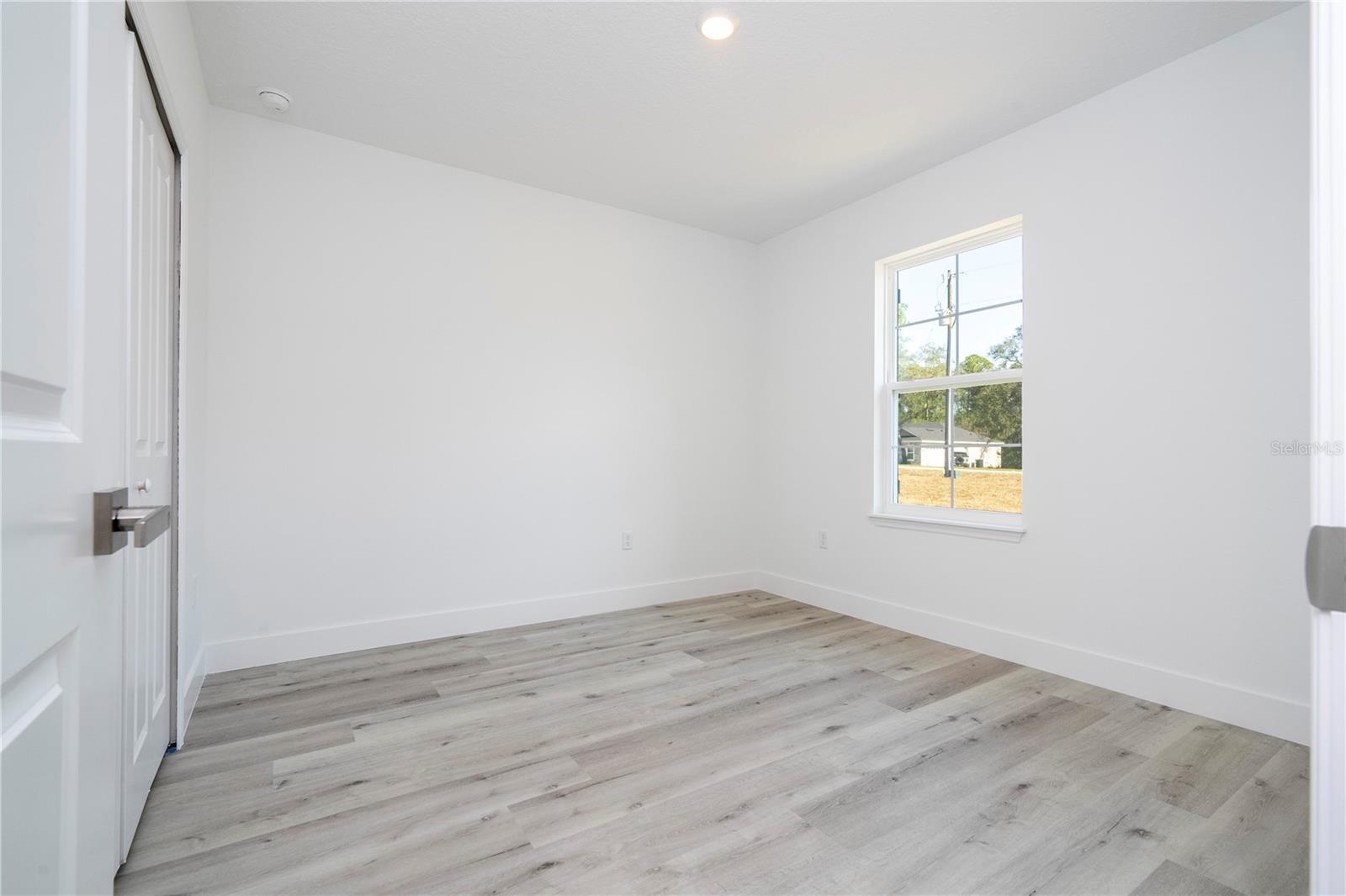 ROYAL TRAILS UNIT 01 - Residential