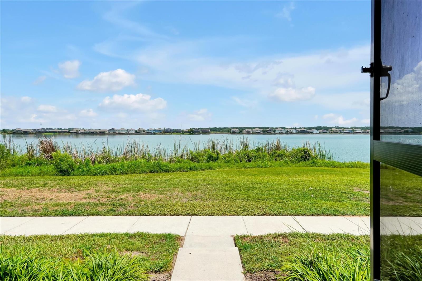 GROVELAND WATERSIDE POINTE PH 01 - Residential