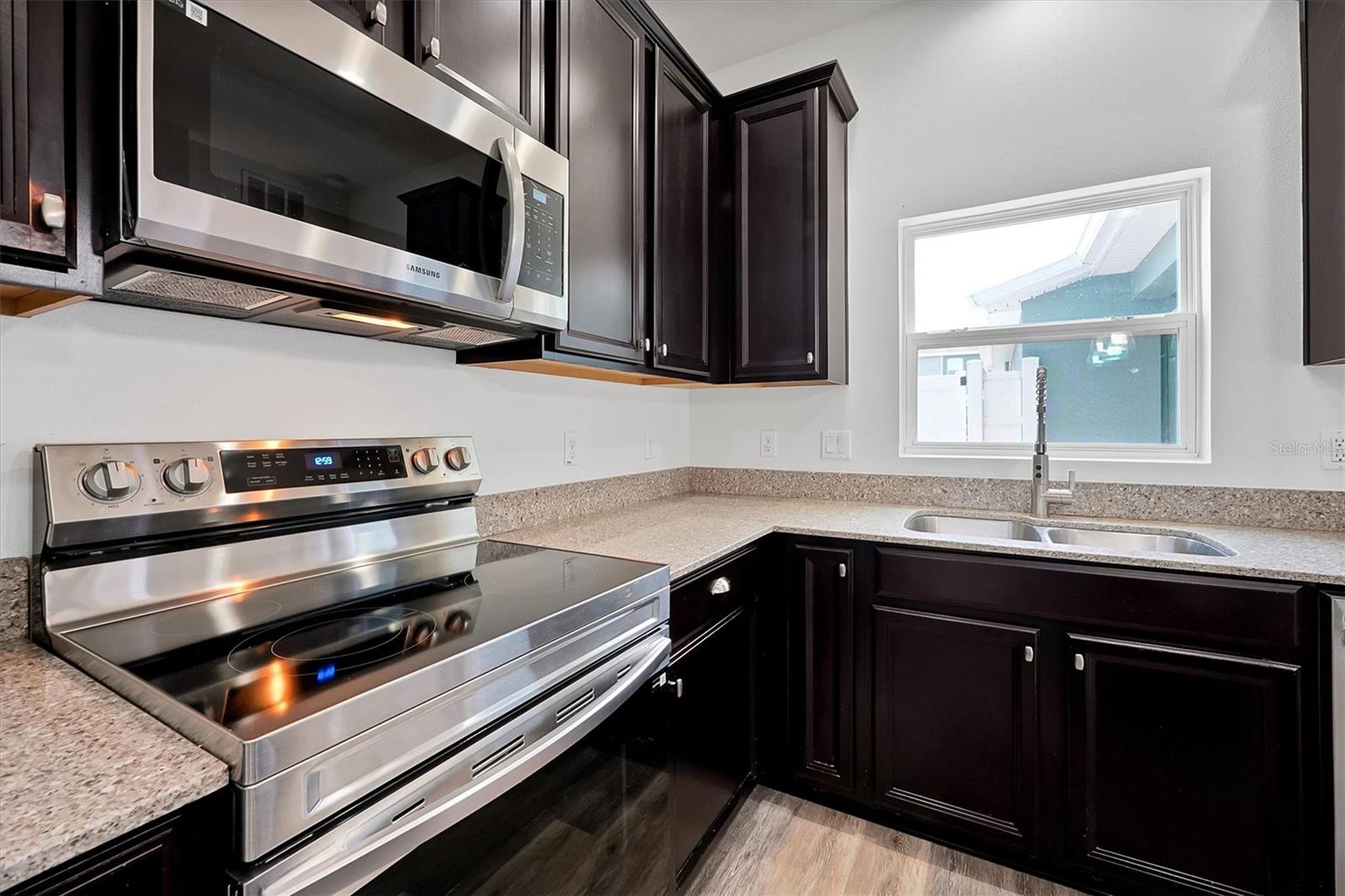 GROVELAND WATERSIDE POINTE PH 01 - Residential
