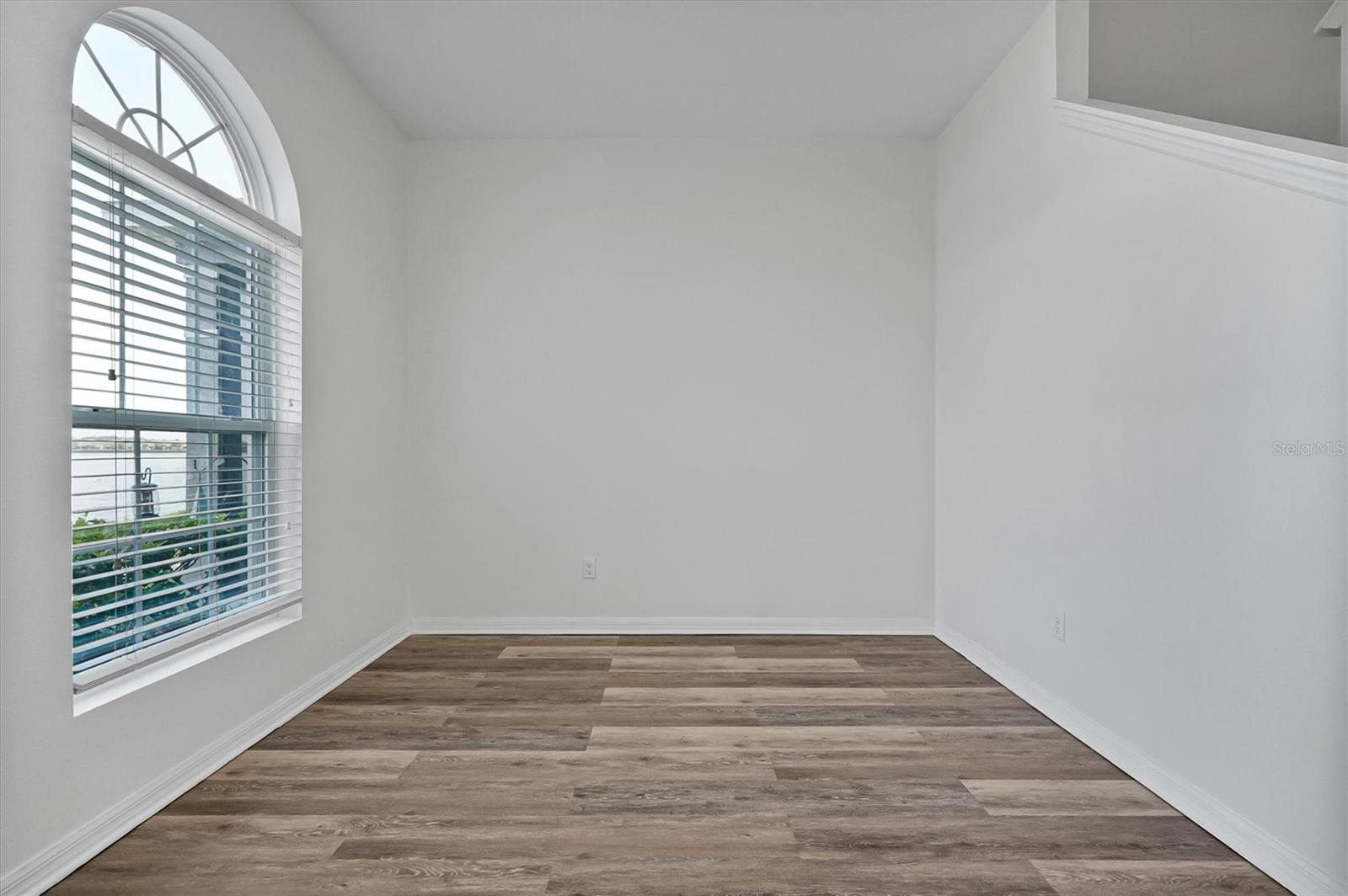 GROVELAND WATERSIDE POINTE PH 01 - Residential