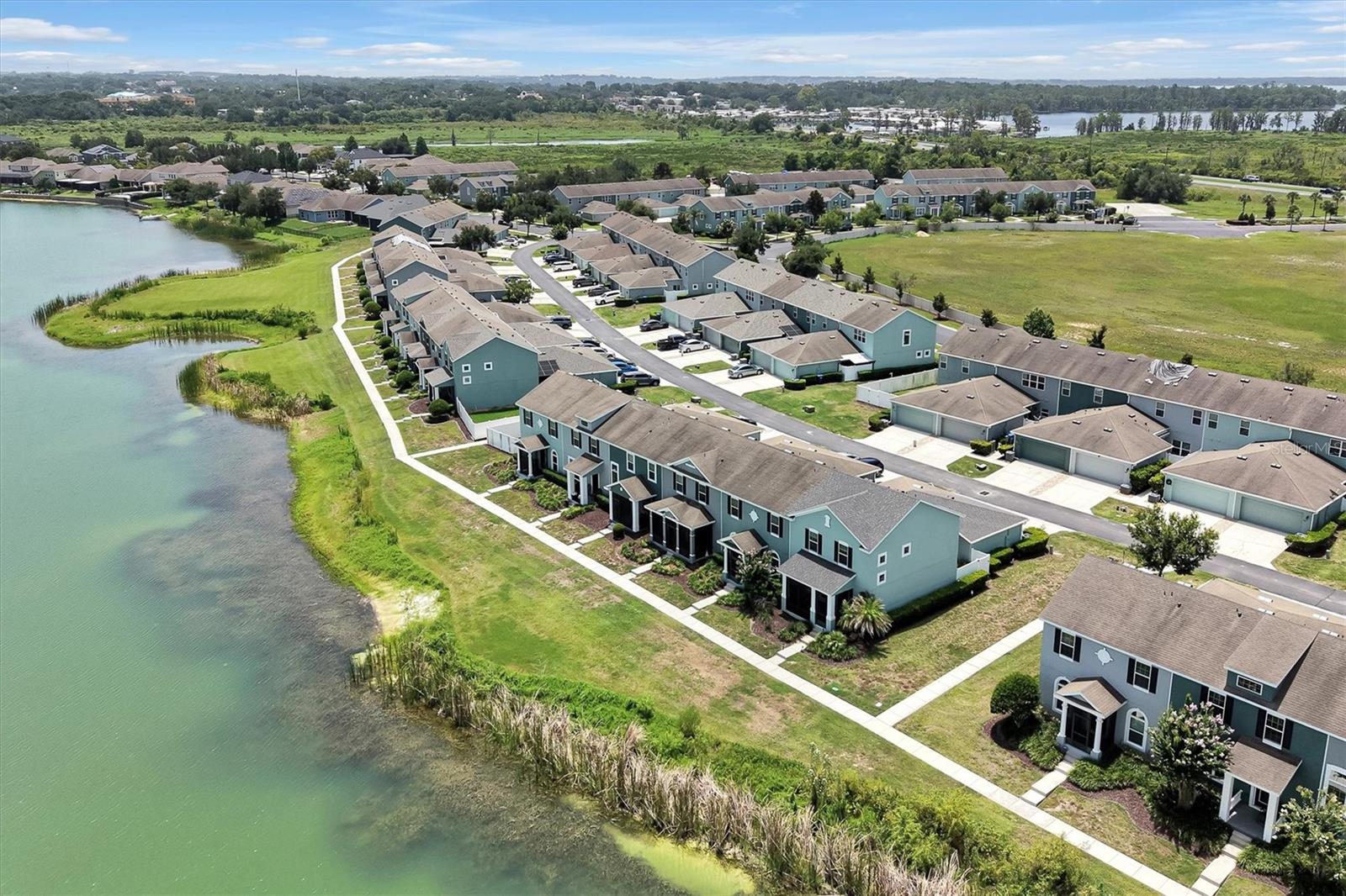 GROVELAND WATERSIDE POINTE PH 01 - Residential
