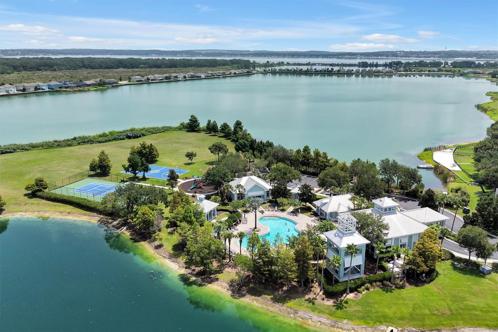 GROVELAND WATERSIDE POINTE PH 01 - Residential