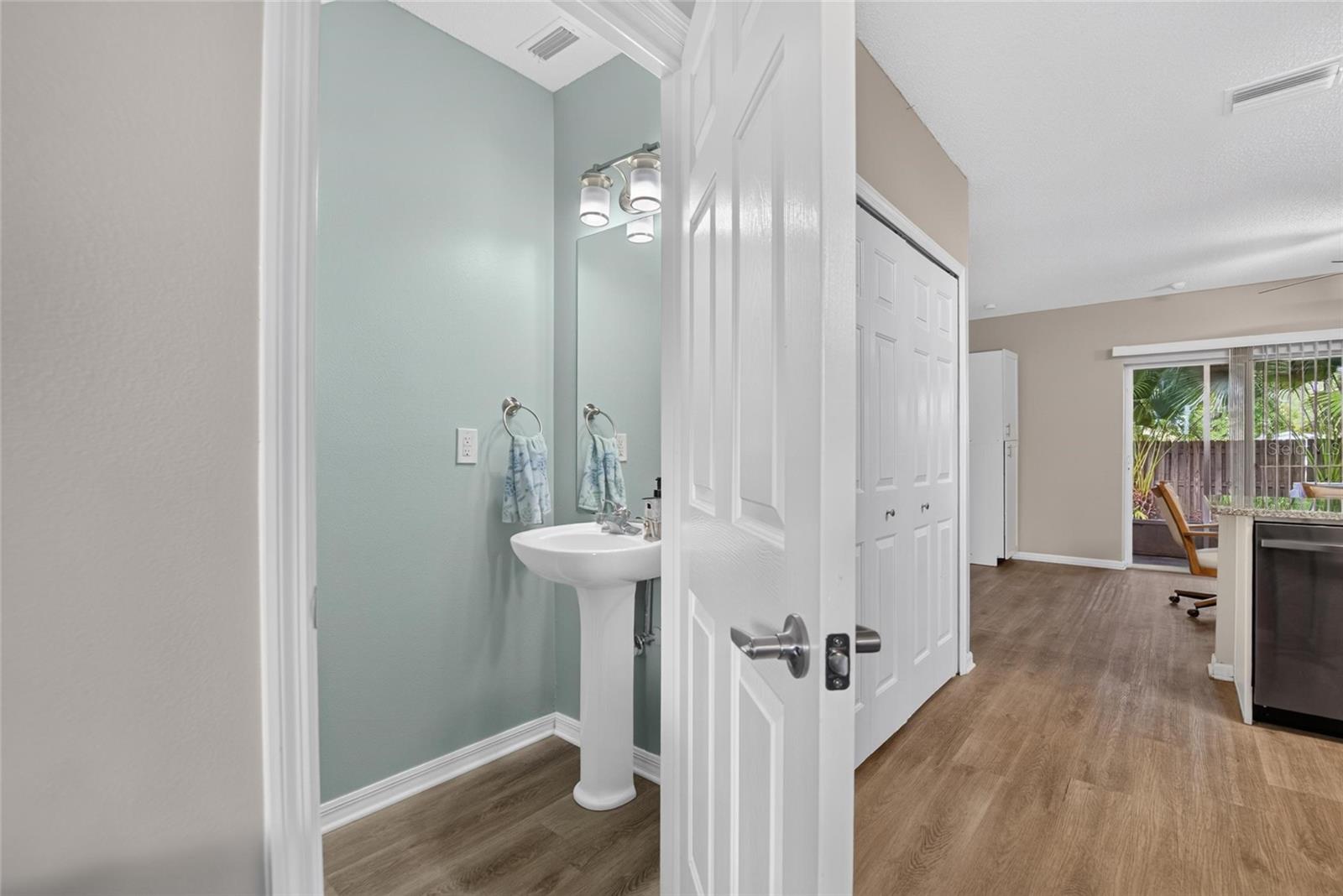 OSPREY RUN TWNHMS PH 2 - Residential