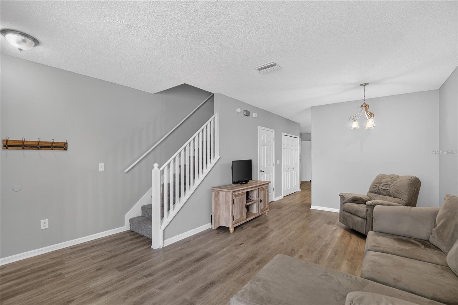 OSPREY RUN TWNHMS PH 2 - Residential