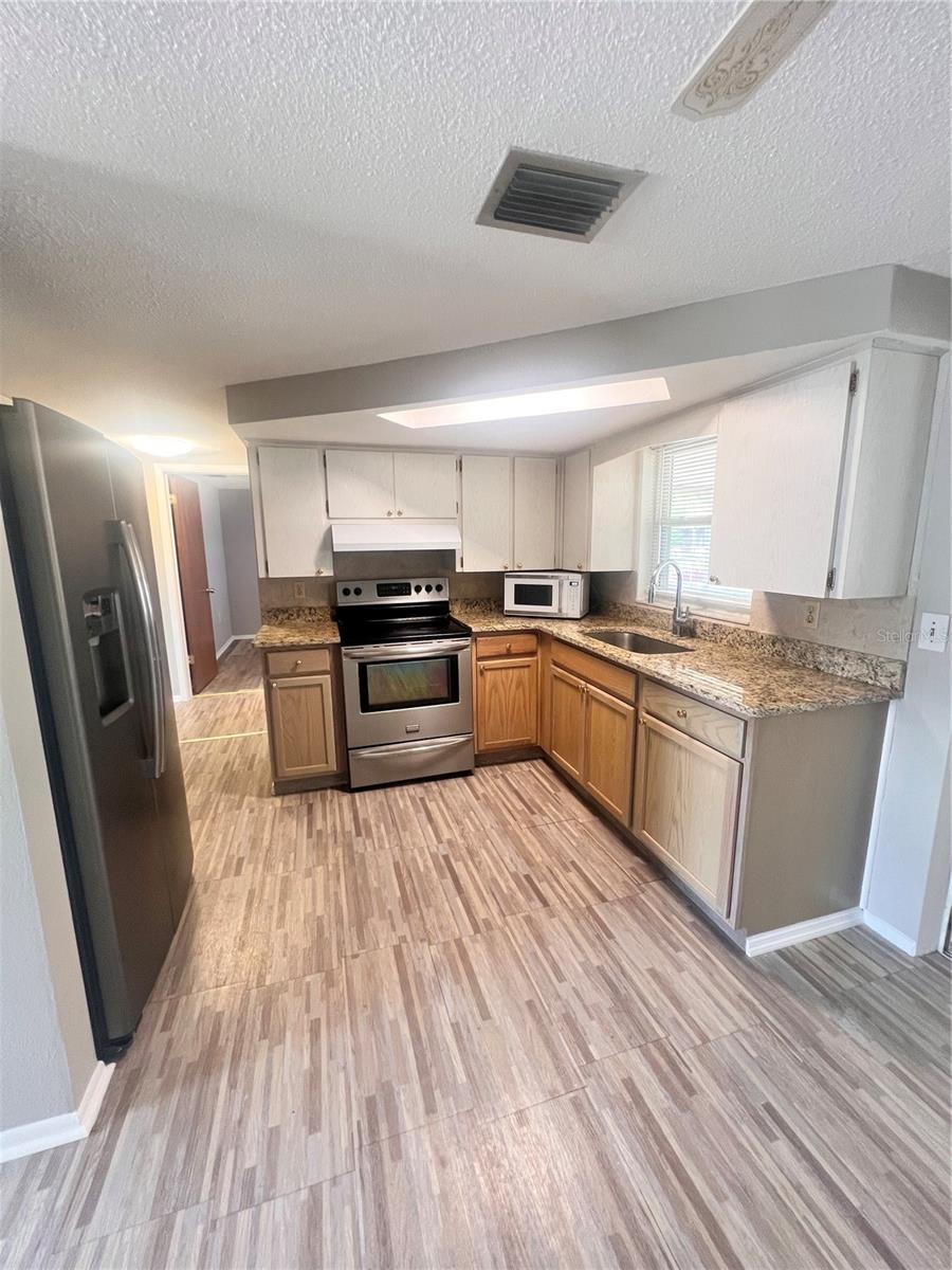REGENCY PARK - Residential Lease