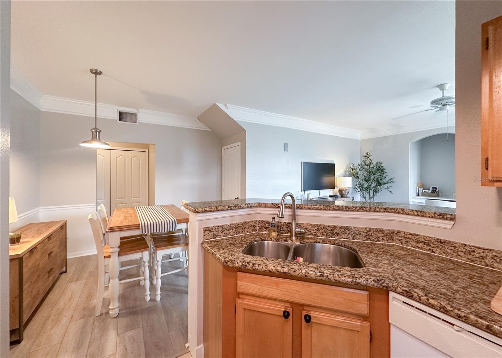 RUNAWAY BEACH CLUB CONDO - Residential Lease