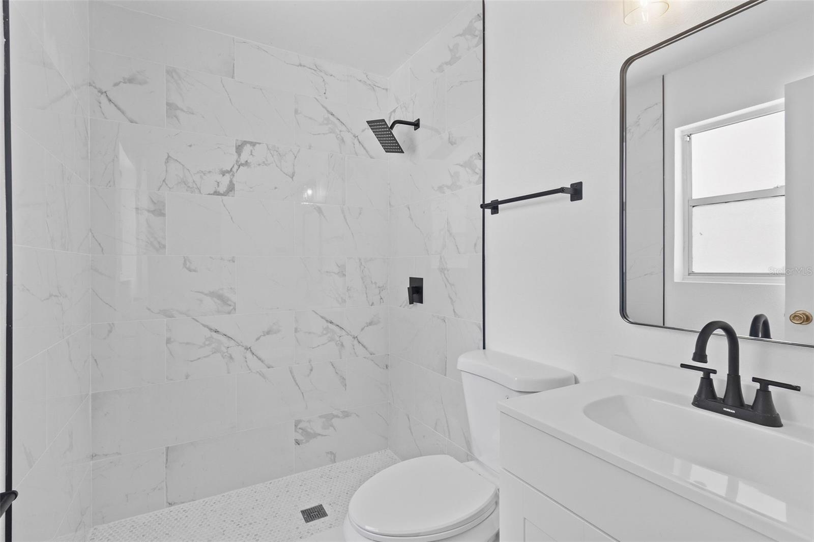 BAYHILL ESTATES - Residential