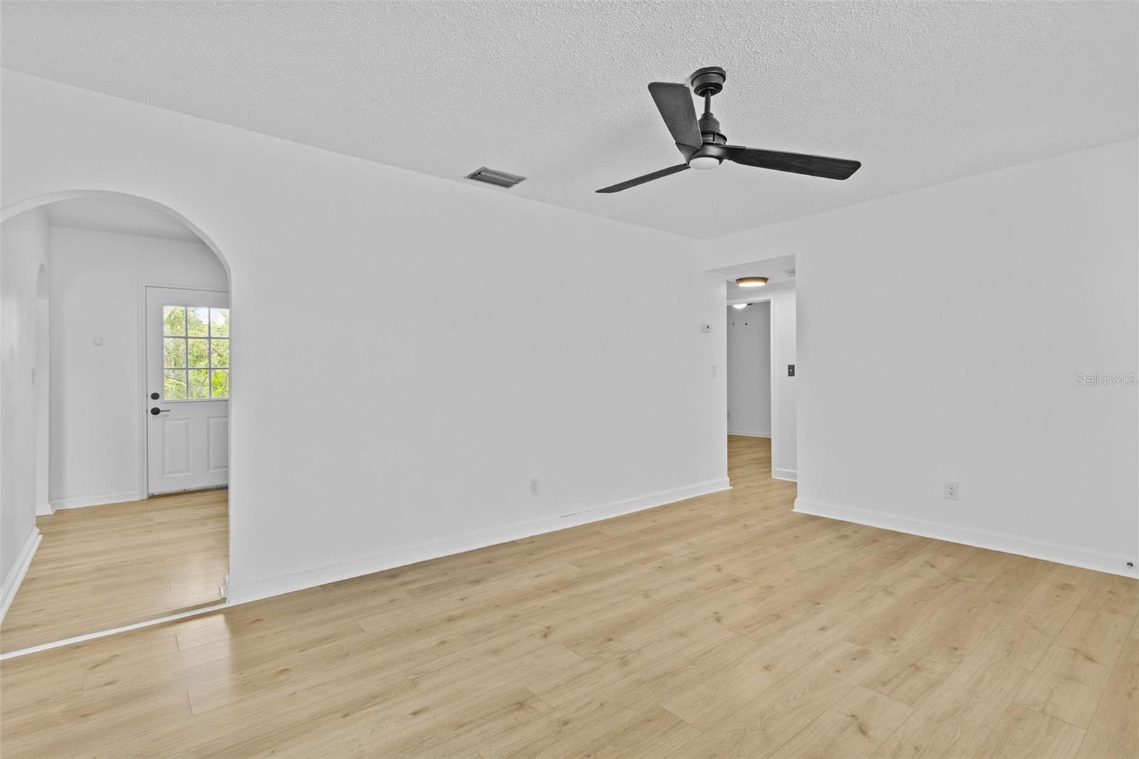 BAYHILL ESTATES - Residential