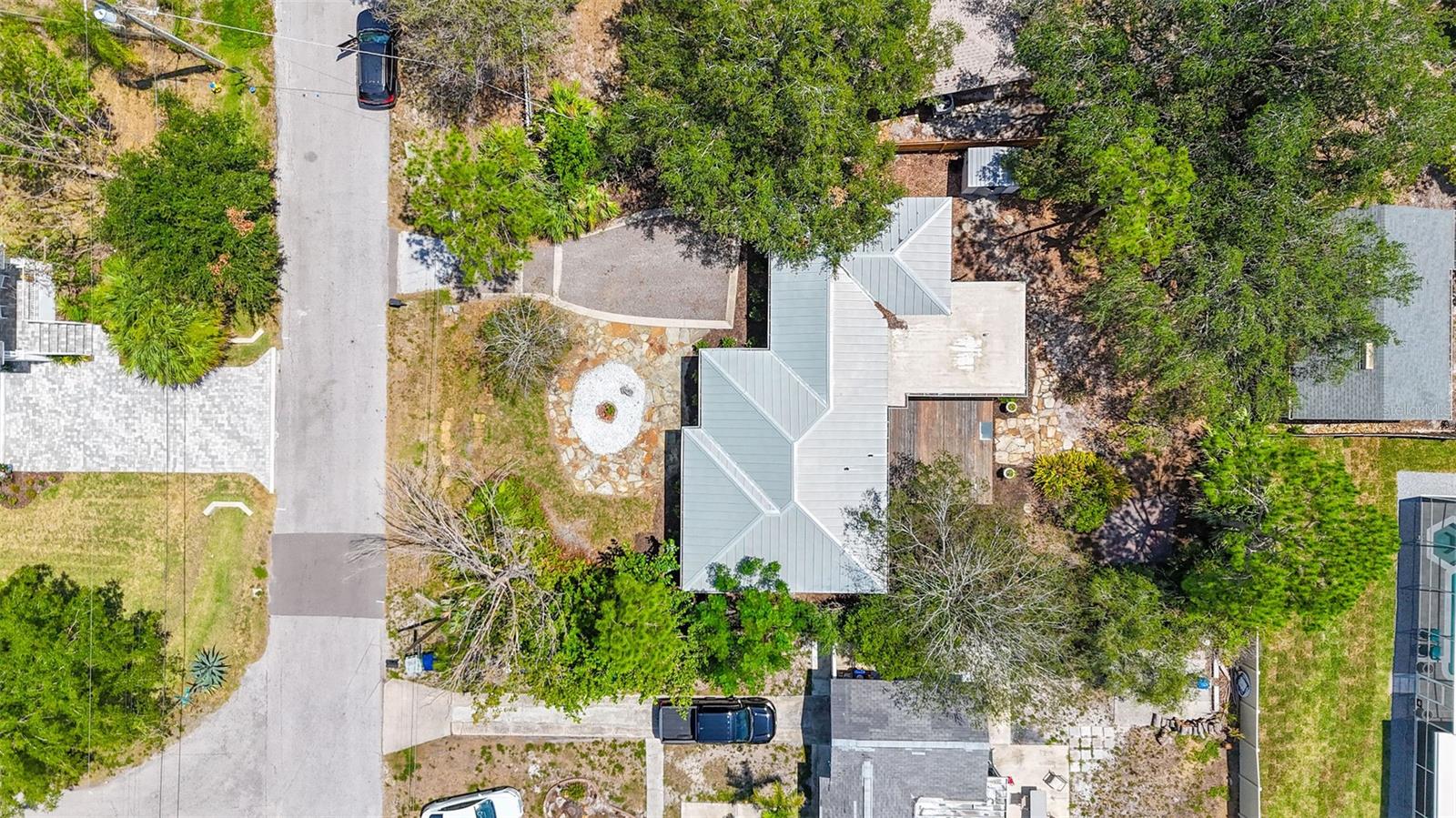 BAYHILL ESTATES - Residential