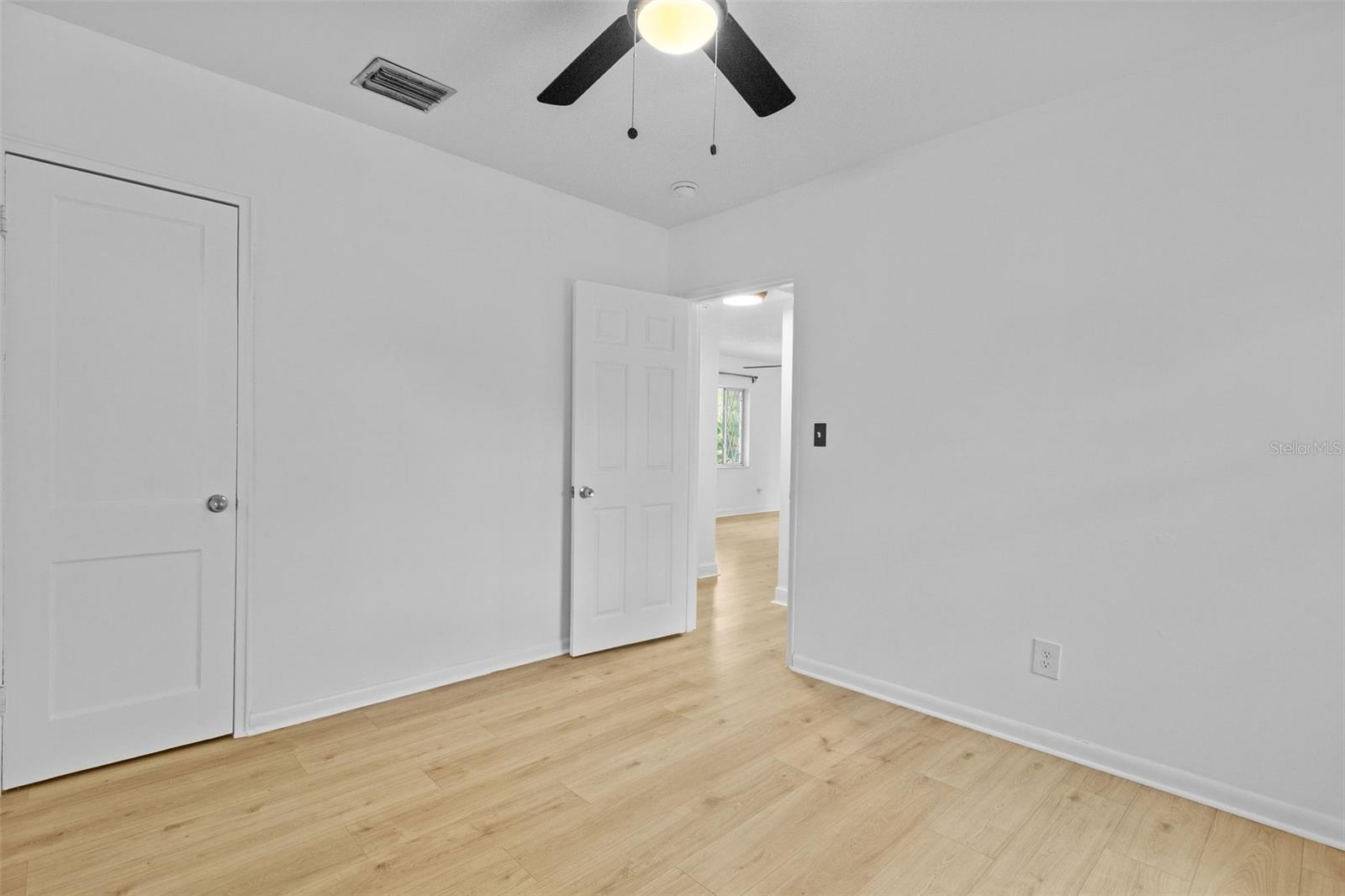 BAYHILL ESTATES - Residential